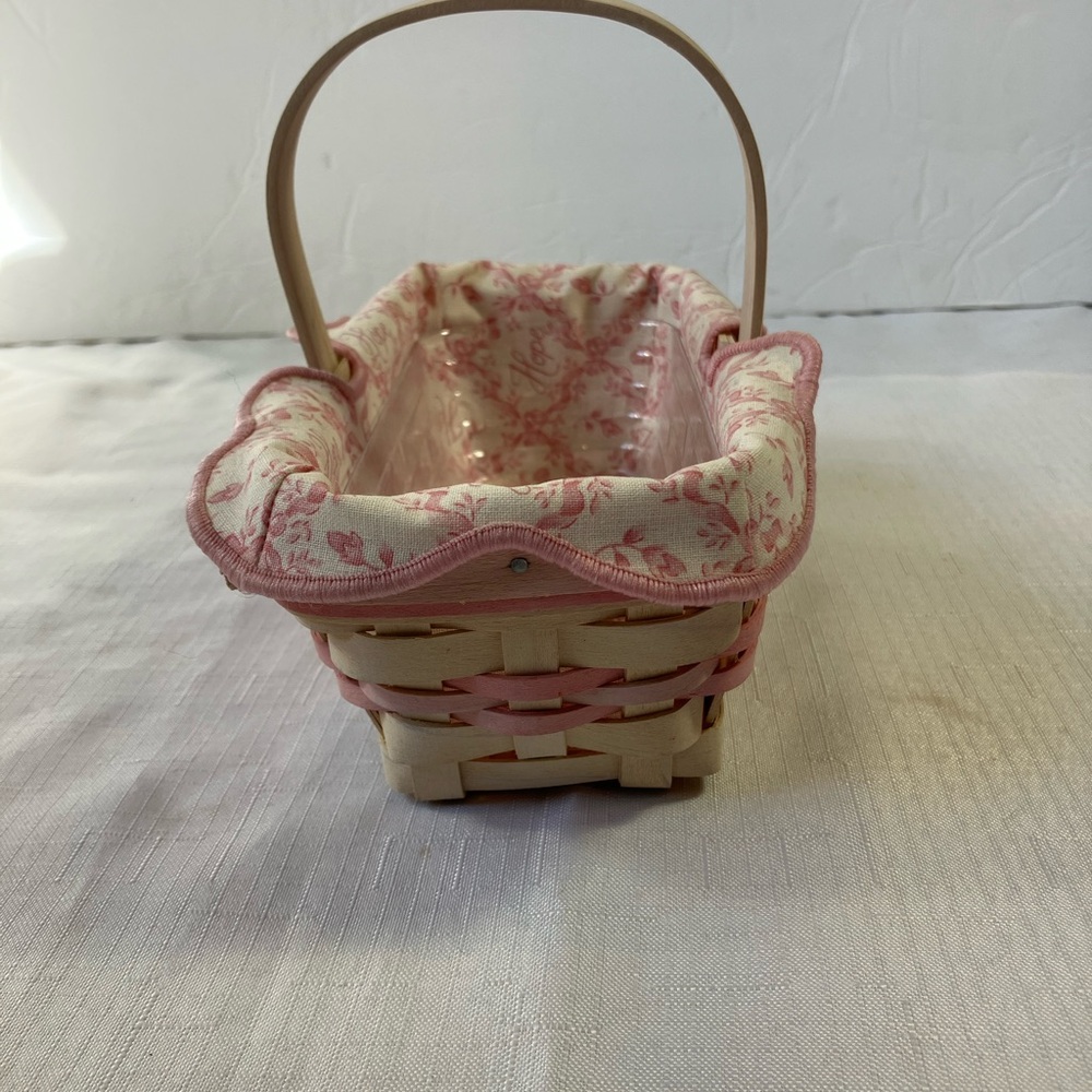 Longaberger Bundle, Breast Cancer Basket W/ Liner & Protector & Tote - Picture 10 of 13